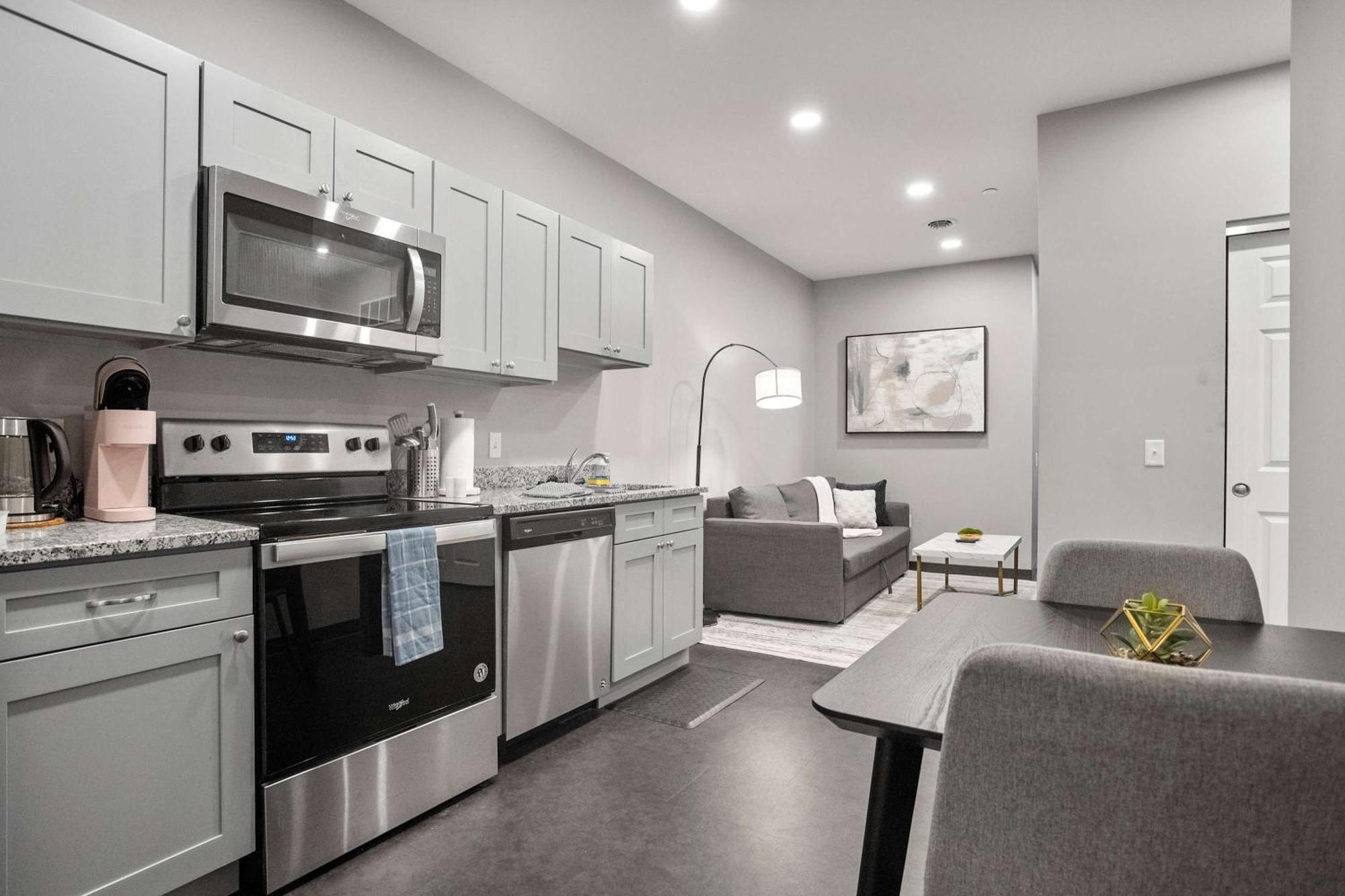 Cozysuites Modern 1br In Downtown Pitts 8 Apartamento